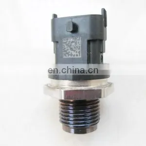 Common Rail Diesel Engine Rail Pressure Sensor 0281002851 thumbnail-2