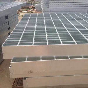 Hot-dip Galvanized Steel Grating, Industrial Drainage Ditch Cover, Sewage Treatment Ditch Cover, Trash Rack Grid. Customizable by the Manufacturer. thumbnail-1