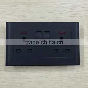 2016popular 2 Gang 2 Way Switch+6 Pin Socket thumbnail-1