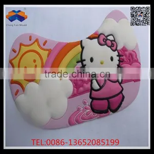 Fashionable Customize OEM/ODM PVC Plastic Dropping Mould and Slipper Upper thumbnail-2