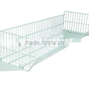Wire Basket With Brackets thumbnail-1