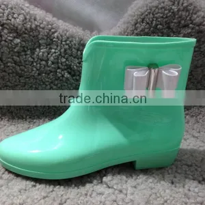 2014 Latest European Style Hot Girl Wholesale Rain Boots thumbnail-1