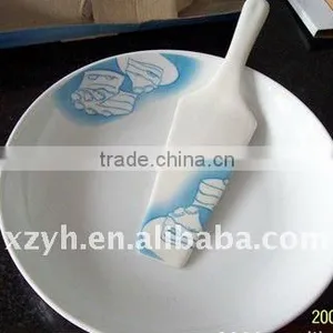 Porcelain Cake Plate and Cake Shovel thumbnail-1