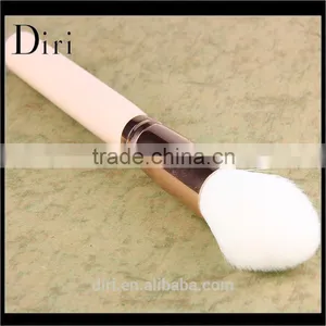Flame Shape Wooden Handle Synthetic Hair Concealer Brush thumbnail-3