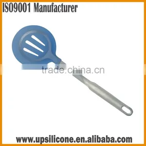Silicone Draining Spoon With Stainless Steel Handle thumbnail-4
