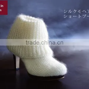 Stylish and Luxury Shoe Ladies Boots With Comfortable Fabric Made in Japan thumbnail-4