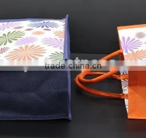 Customize Biodegradeable Flora Print Jute Tote Bag With Padded Rope Handle thumbnail-3