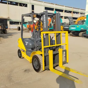 Sold Second-hand 3-ton Komatsu Imported Nissan Engine Cheap Original Forklift thumbnail-4