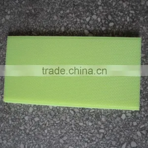 Bee Plastic Honey Comb Foundation Plastic Comb Foundation for Apiculture thumbnail-3
