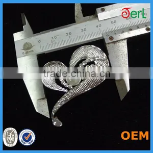 Fashion Design Heart Shape Rhinestone Brooch Pin With Pearls,Brooches and Pins for Wedding Bouquet thumbnail-3