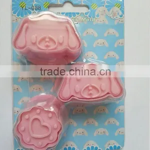 Hot Seller Multifunction Fruit Vegetable DIY Cartoon Cutter With Dog thumbnail-1