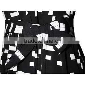 Women Classic Black and White Long Skinny Fancy Life Jacket for Ladies thumbnail-6