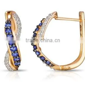 Gold Earring With Sapphire and Diamonds thumbnail-1