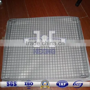 Square Shaped Barbecue Wire Mesh thumbnail-1