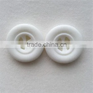 Latest Design White Resin Button, Personalized 4-holes Button thumbnail-3
