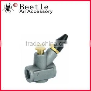 Mini Air Blow Gun With Rubber Tip thumbnail-1