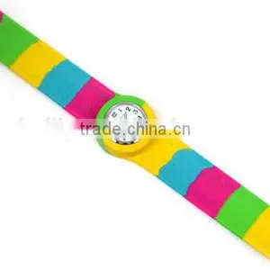 Fashion Rainbow Silicone Slap Sport Quartz Watch For Gifts With Size Customized thumbnail-3