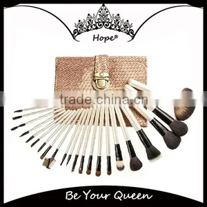 22 Pieces Wholesale Professional Brush Set thumbnail-1