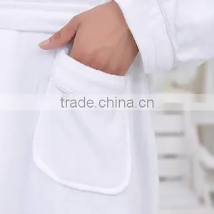 OEM White Lucxury Cotton Bathrobe for Men thumbnail-6