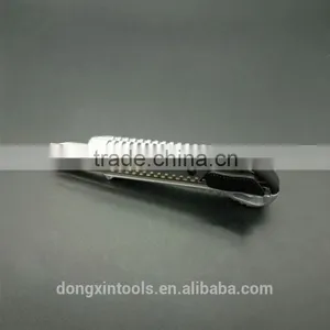 Functional and Matte Appearance Utility Knife With High Quality Blade Cutter Utility Knife thumbnail-5