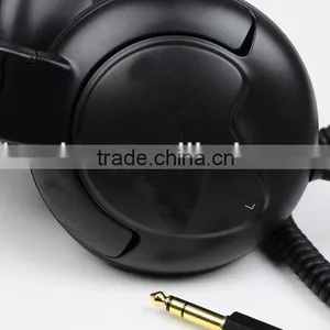 2013 the New One for GPX is UR 30 Headphone thumbnail-1