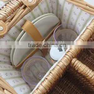 Wicker Material 2 Persons Picnic Basket With Wine Holder thumbnail-3