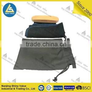 Poartable Shoe Shine Bags With Pig'hair Wooden Shoe Brushes and Cleaning Cloth thumbnail-1