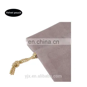 China Good Quality Round Bottom Velvet Gifts Pouch Suppliers thumbnail-4