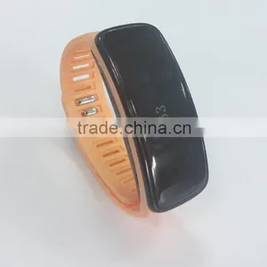 App Supported Pedometer Bluetooth Heart Rate Monitor Monitor Watch thumbnail-3
