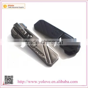 5# Custom Auto-lock Metal Zipper Slider and Puller for Metal Zipper thumbnail-3