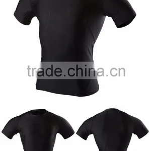 (OEM/ODM Factory)Black Short Sleeve Quick Dry Breathable Compression Wear Men Compression Wear Quick Dry Running Tops for Men thumbnail-1