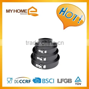 0.4mm Carbon Steel Round Springform Pan of Bakeware Set With Non-stick Coating thumbnail-1
