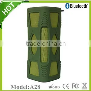 2015 Hot Outdoor Waterproof Speakers , Wireless Bluetooth Car Home Stereo Speaker Outdoor Shockproof Portable Speakers thumbnail-4
