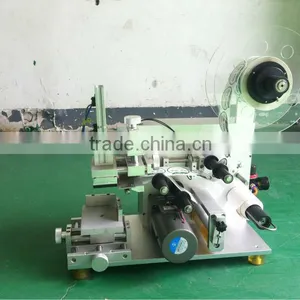 Semi-automatic Square Bottle Labeling Machine thumbnail-1