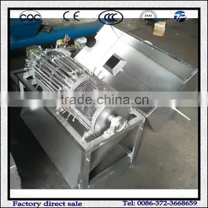 Hot Sale Small Electric Green Walnut Peeling Machine Price thumbnail-1