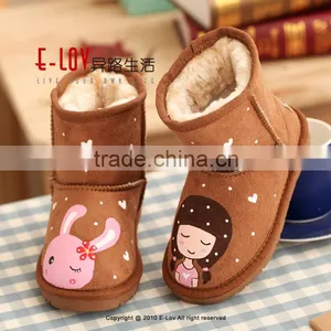 Hot Sales High Quality and Cheap Fur Plush Outdoor Shoes thumbnail-4