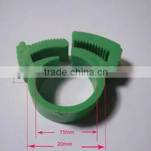 Hot Sale Plastic pe Pipe Clamps Clips thumbnail-1