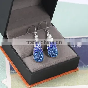 Up-to-date Graceful Two Color Shinning CZ Diamonds Earrings More Attractive thumbnail-4