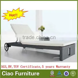 Outdoor Leisure Furniture Swimming Poolside Rattan Sun Bed thumbnail-1