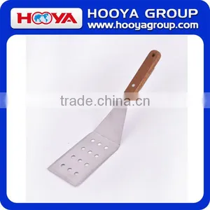 Stainless Steel Pancake Turner With Wood Handle thumbnail-4