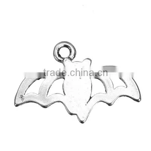 Zinc Based Alloy Halloween Charms Halloween Bat Animal Antique Silver Hollow 24mm x 16mm thumbnail-1