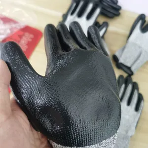 Anti Cut Level 5 HPPE Liner Cut Resistant Nitrile Gloves thumbnail-5