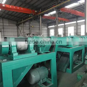 Huahong Double Roller Squeezing Compound Fertilizer Granulator thumbnail-1