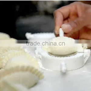 M045 High Quality Kitchen Tools Dumpling Maker Hand Dumplings Device Wholesale thumbnail-5