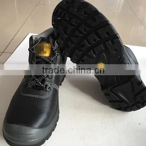2015 Best Selling Low Price Embossed Leather Safety Shoe, Industrual Work Safety Shoe, Middle Cut, Black, HW-2002 thumbnail-2