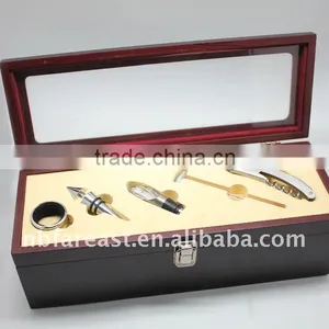 Wine Gift Set thumbnail-1