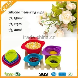 Space Saving FDA Standard Collapsible Silicone Measuring Cup Set thumbnail-1