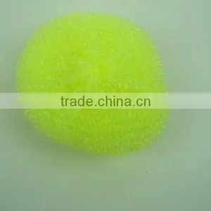 Kitchen Sponge Scouring thumbnail-1