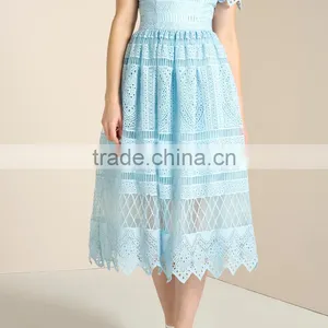 Crochet Chemical Lace Trim Sweetheart Neck off Shoulder Midi Party Dress thumbnail-4