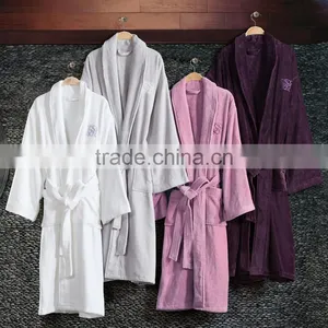 SGS Manufacturer High Grade Bathrobe 100% Cotton Hooded Bathrobe thumbnail-2